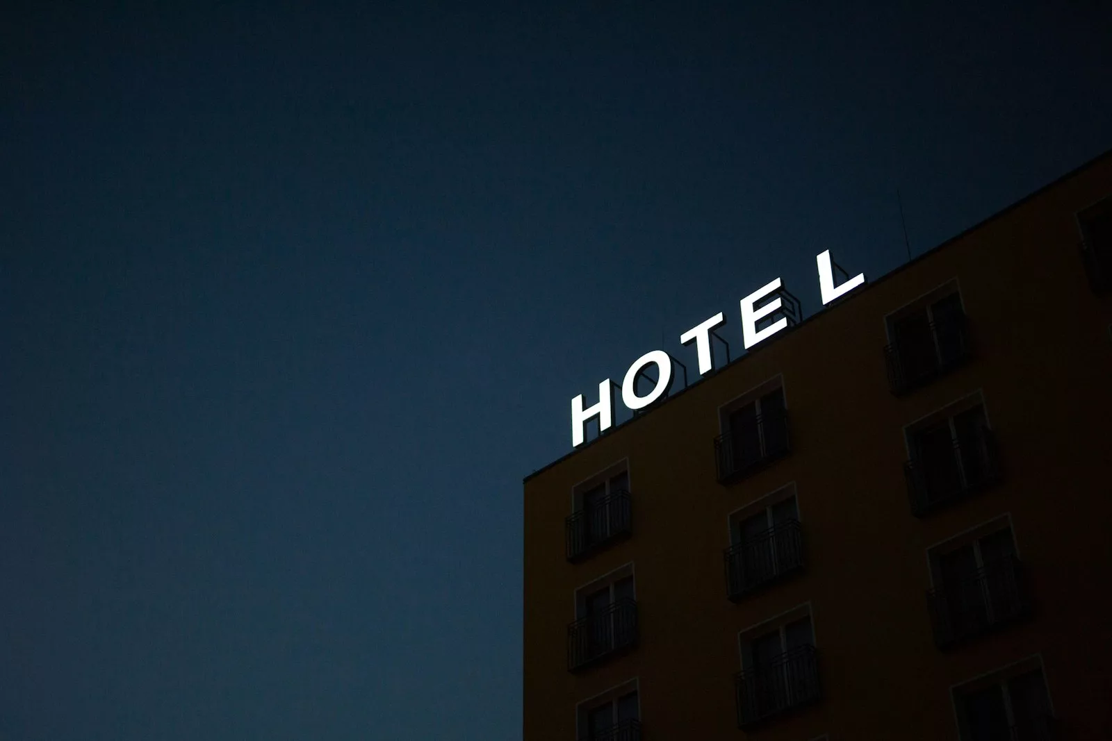Revolutionising Hotel Water Quality with E-acti’water+