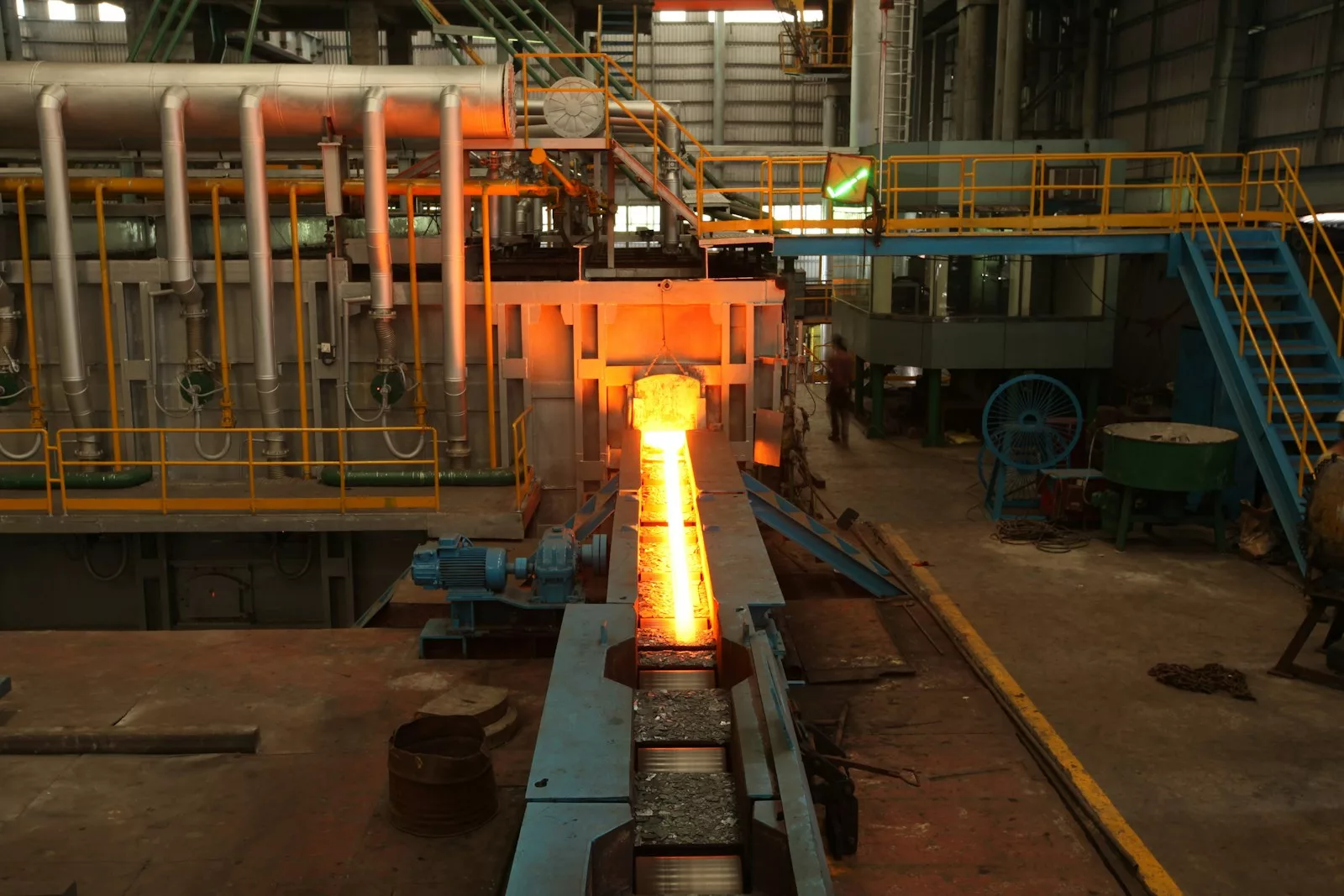 A factory filled with lots of machines and machinery
